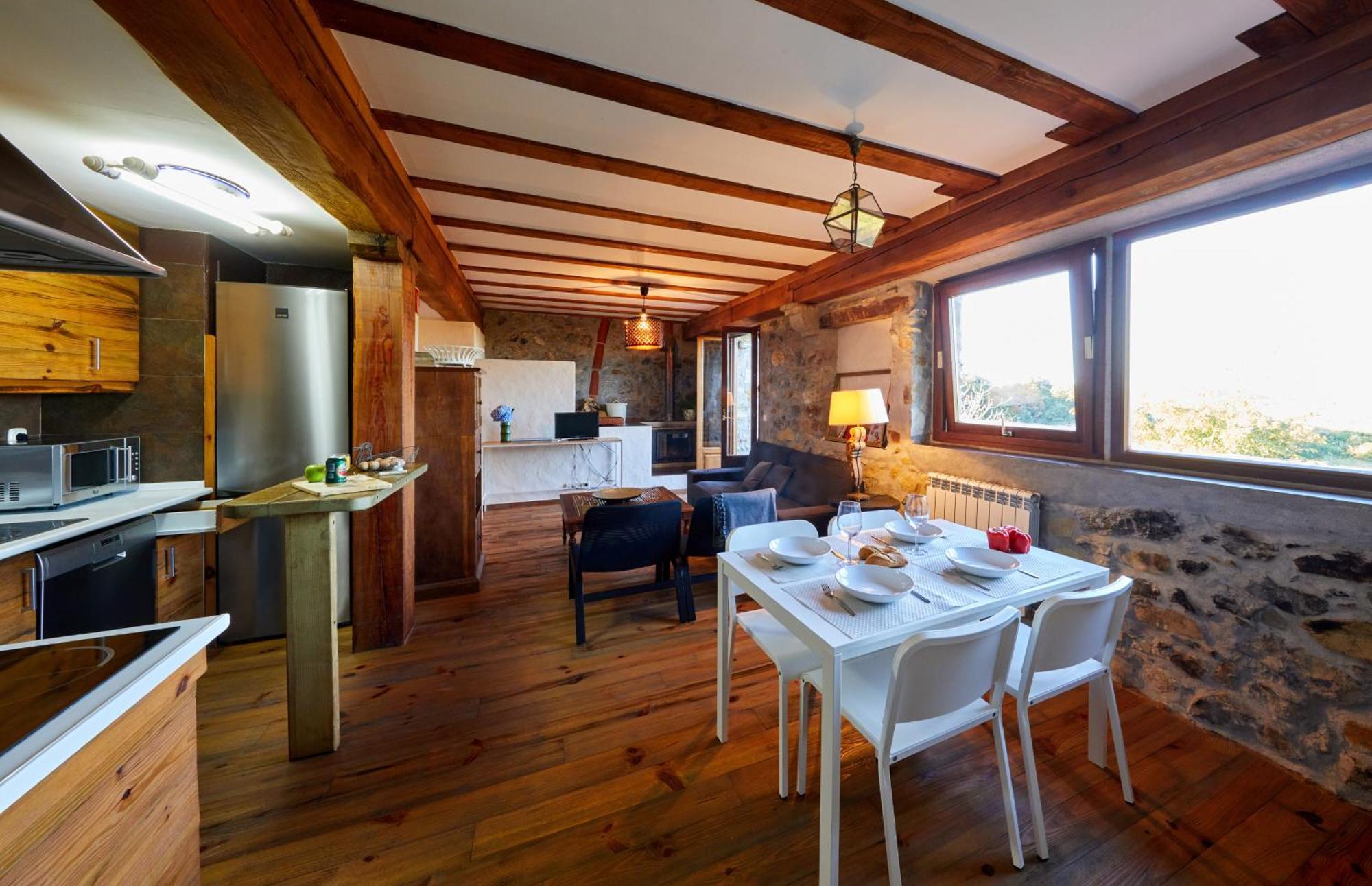 Urain Suites - Apartments At Flysch-Coast Zumaia Esterno foto